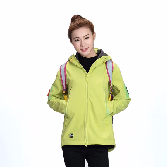 Veste Soft Shell pour femmes, veste thermique doublée de laine, manteau coupe-vent à capuche léger et pull.